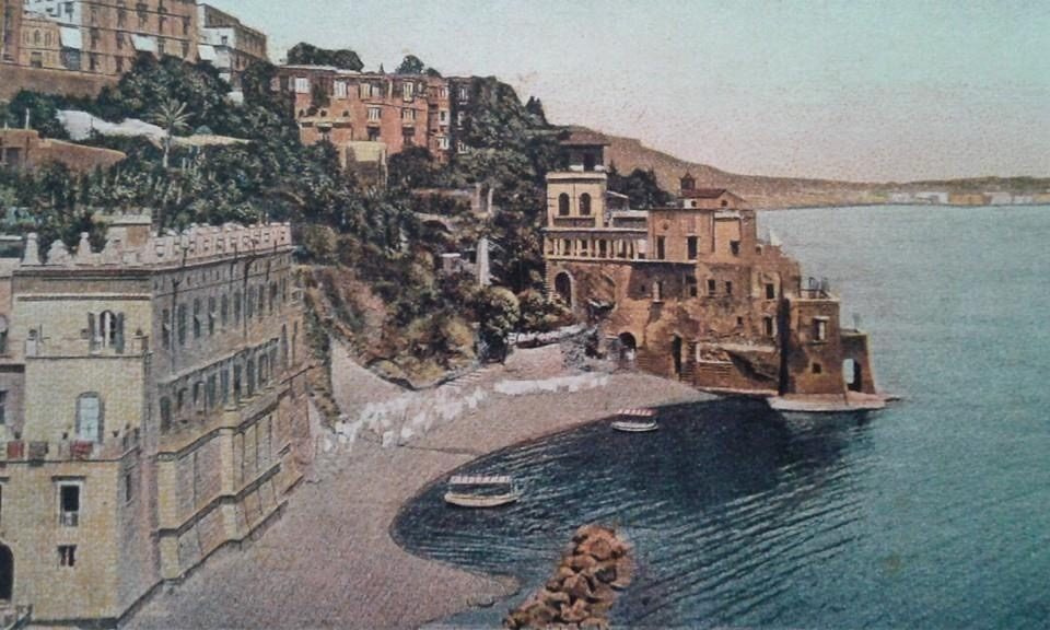 Posillipo — La cala di Villa Martinelli